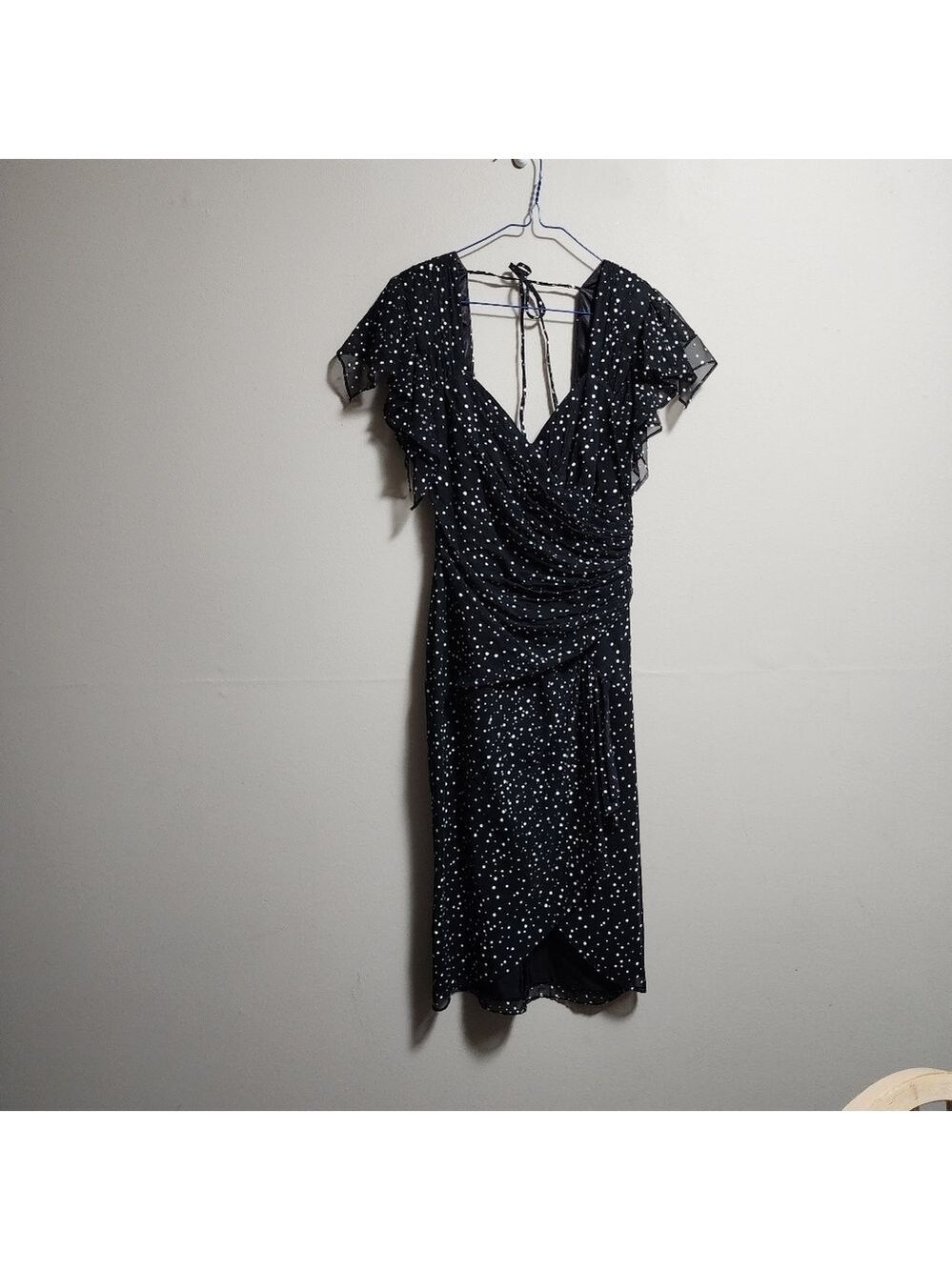 Vintage New Leaf Vneck polka dots draped midi dress size 6